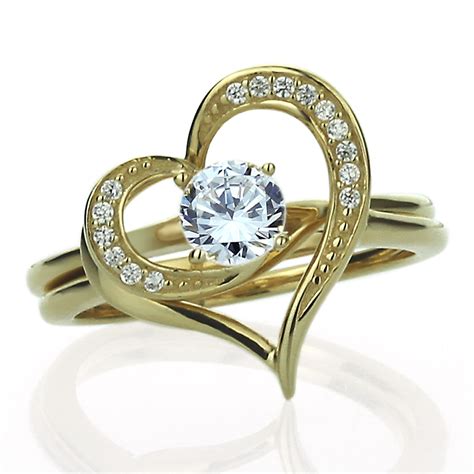 interlocking wedding rings for women.